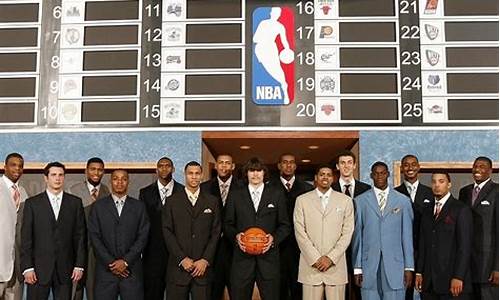 nba21选秀顺位名单照片_nba21年选秀顺位名单